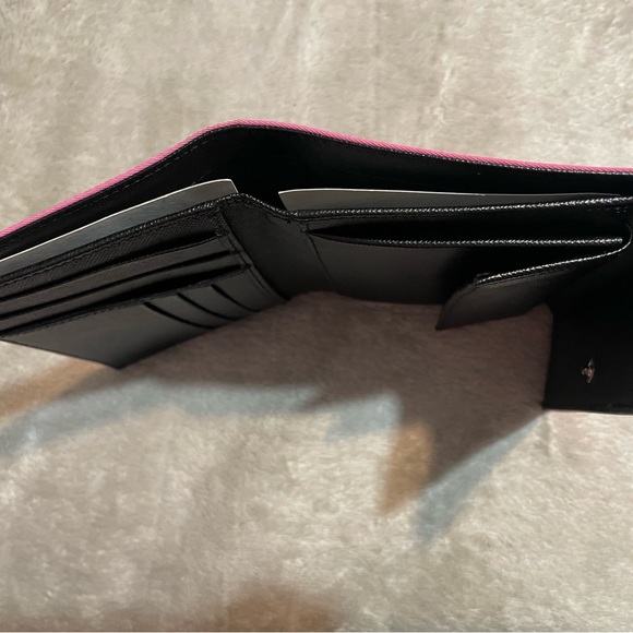 PRADA WALLET - Picture 4 of 5